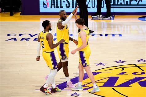 lakers vs warriors final score|Lakers vs. Warriors final score, results: Golden State forces Game 6 as.